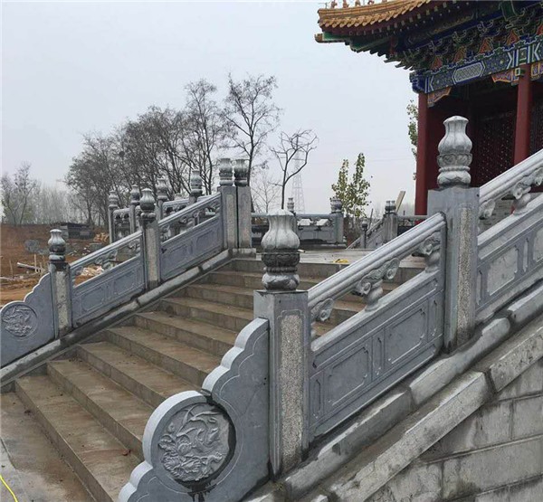 石栏杆